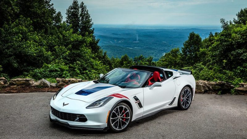 2017 chevrolet corvette grand sport 07 970x647 c