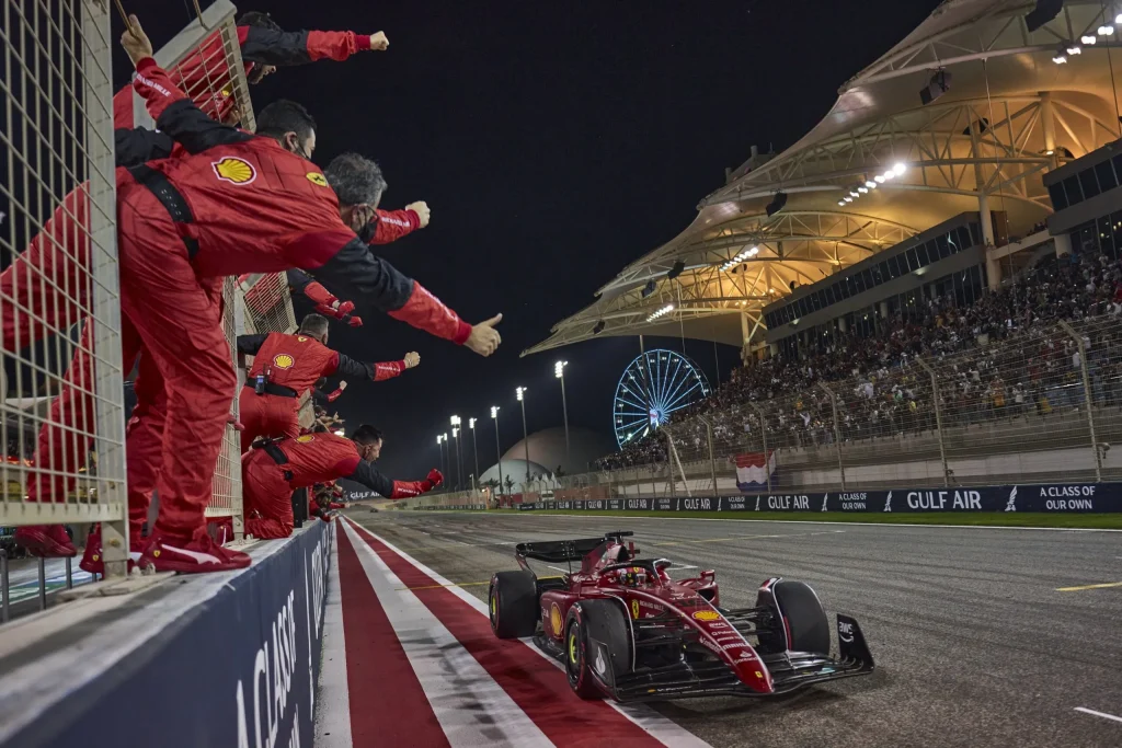 Charles Leclerc wins 2022 Baharain GP