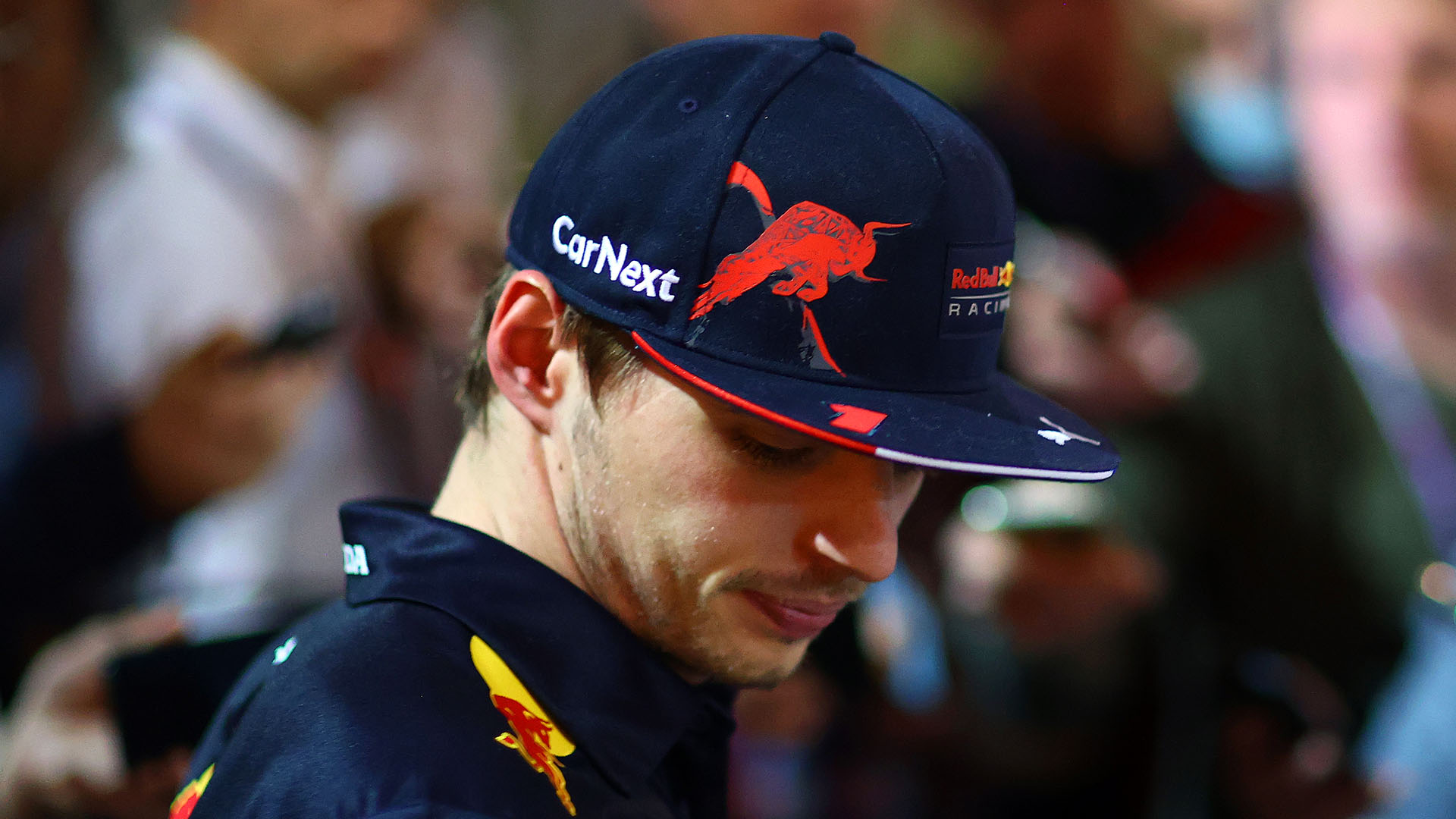 During the first practise, Horner explains difficulties to Verstappen