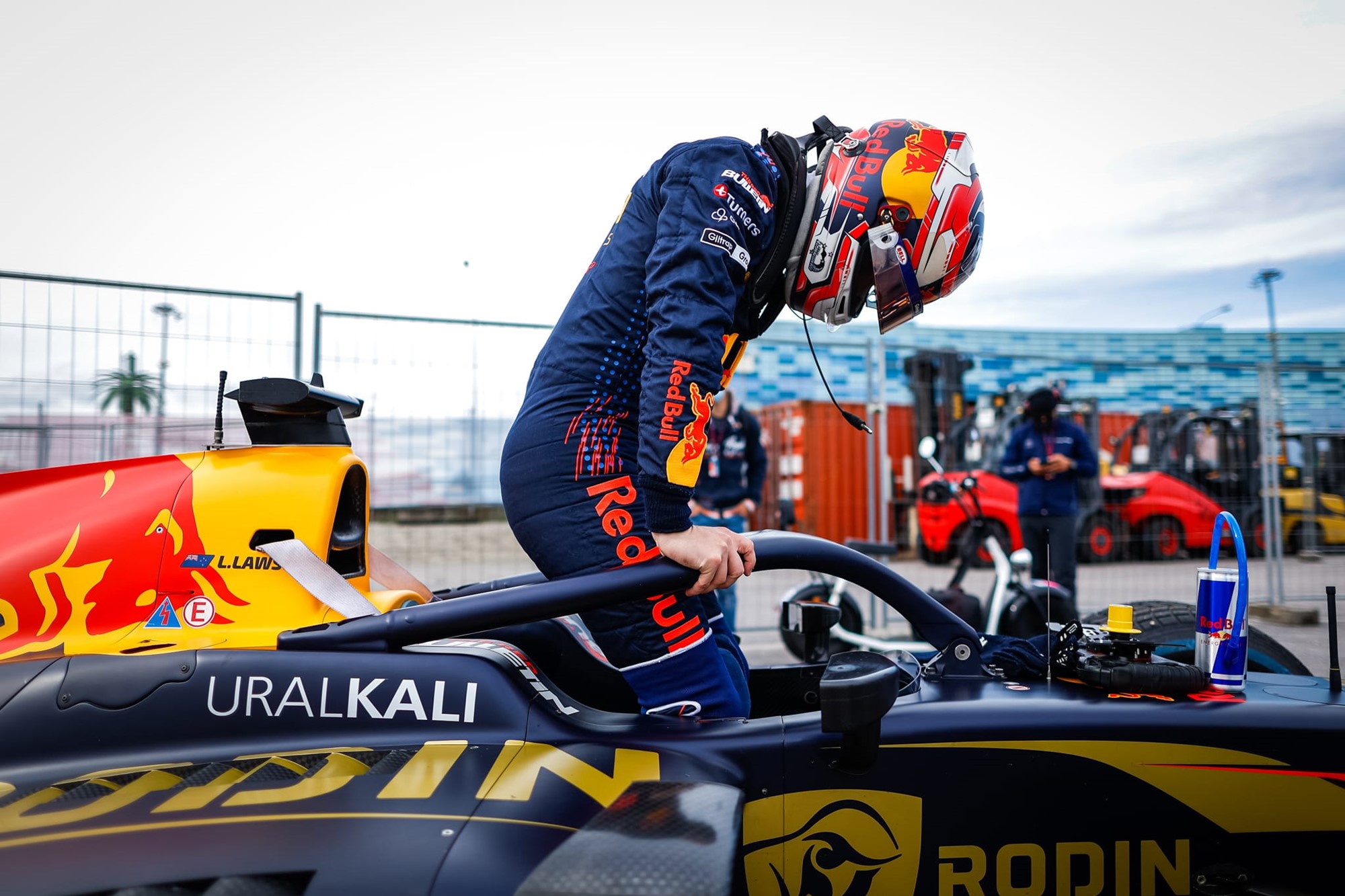 Video: How F1 teams test if their cars are legal